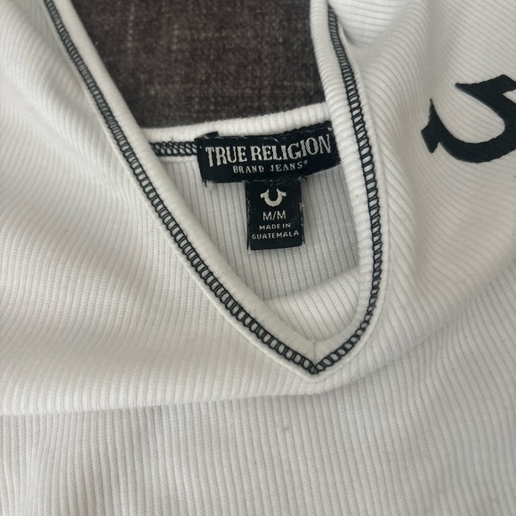 True Religion Short Set - Picture 5 of 5